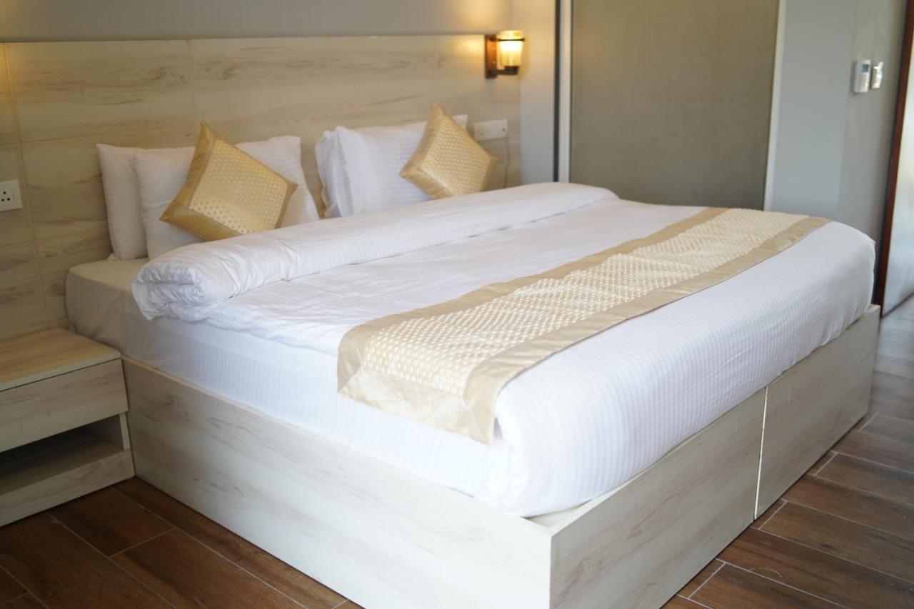 Aar Resort & Spa Jhājra Eksteriør bilde